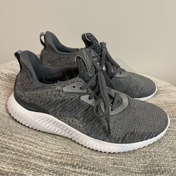 Mens Adidas Alphabounce Grey 6.5 USA - Picture 2 of 11